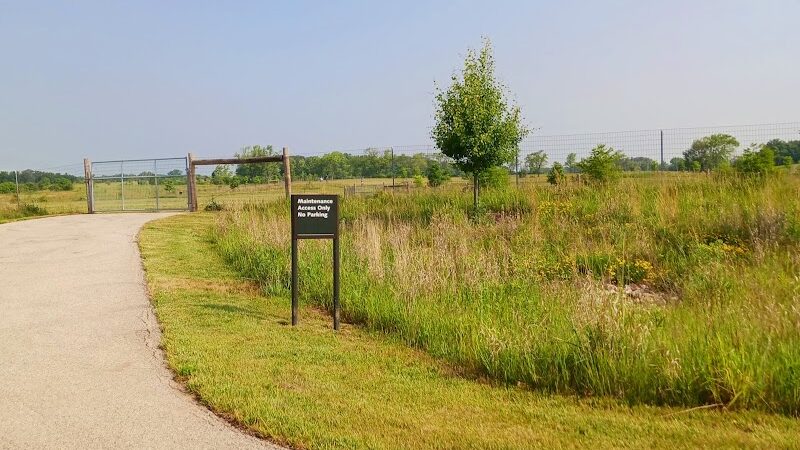 Waukegan Savanna Off-Leash Dog Area - Waukegan, IL