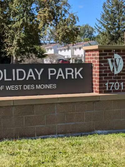 Holiday Park - West Des Moines, IA