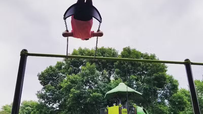 Knolls Park - West Des Moines, IA