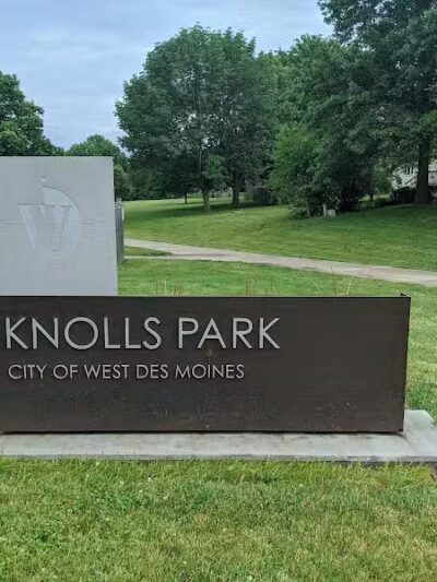 Knolls Park - West Des Moines, IA