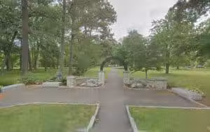Elizabeth Park Walbridge Street / John A. Keane Memorial Arch Entrance - West Hartford, CT