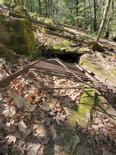 Bear Hole Reservoir Parking - West Springfield, MA