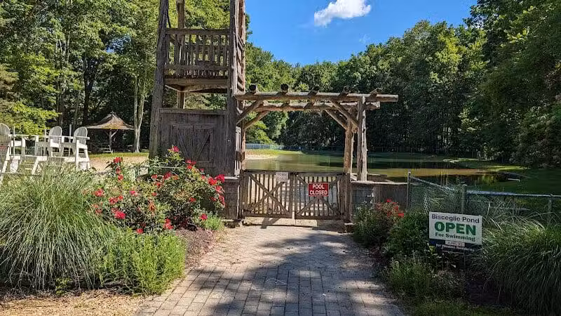 Bisceglie Park - Weston, CT