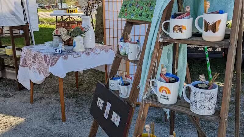 What Cheer Flea Market - What Cheer, IA