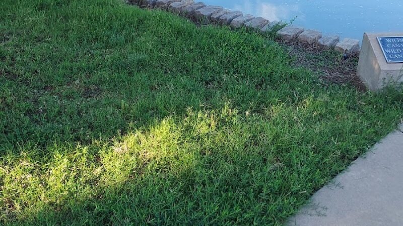 Park Villa - North Riverside park - Wichita, KS