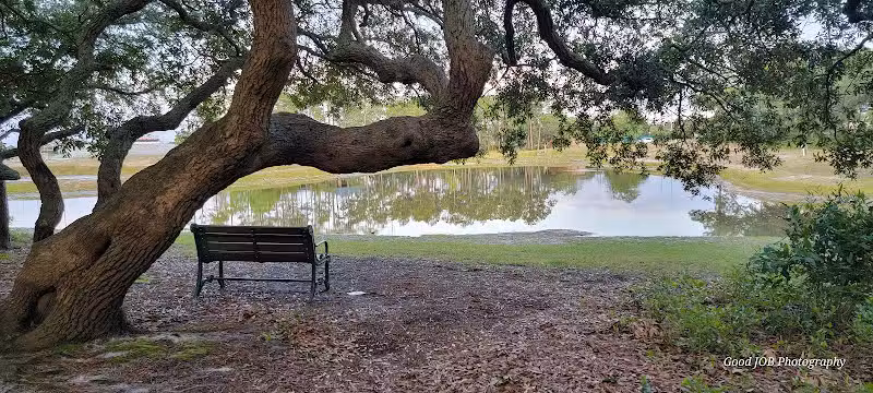 Veteran's Park - Nature Reserve and walking trails - Wilmington, NC