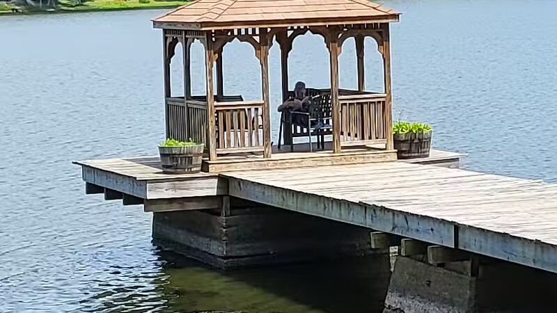 Roseland Park - Woodstock, CT