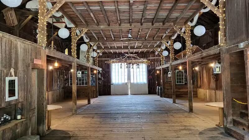 Roseland Park - Woodstock, CT