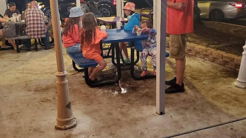 Dave's Treats (Twistee Treat) - Zephyrhills, FL