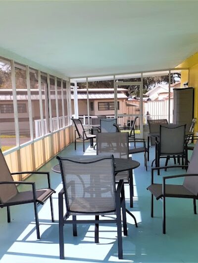 Ducky's Day Off RV Park - Zephyrhills, FL