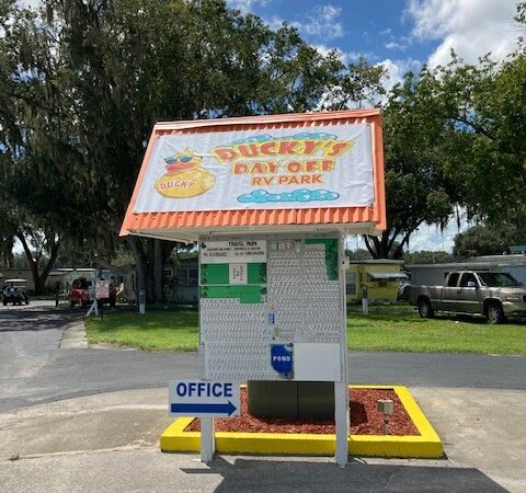 Ducky's Day Off RV Park - Zephyrhills, FL
