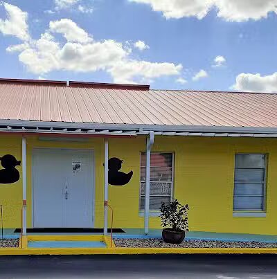 Ducky's Day Off RV Park - Zephyrhills, FL