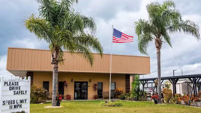 Hillcrest RV Resort - Zephyrhills, FL