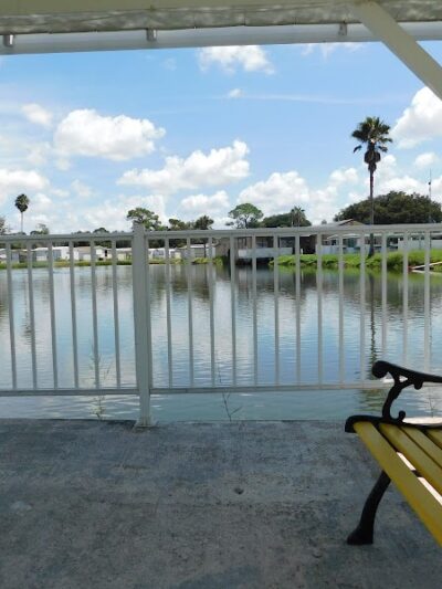 Palm View Gardens RV Resort - Zephyrhills, FL