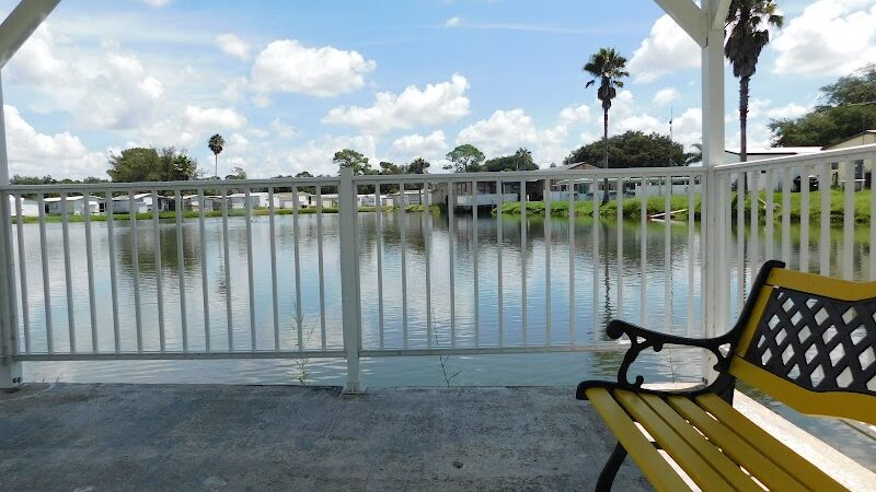 Palm View Gardens RV Resort - Zephyrhills, FL