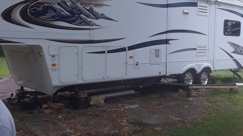 Palm View Gardens RV Resort - Zephyrhills, FL