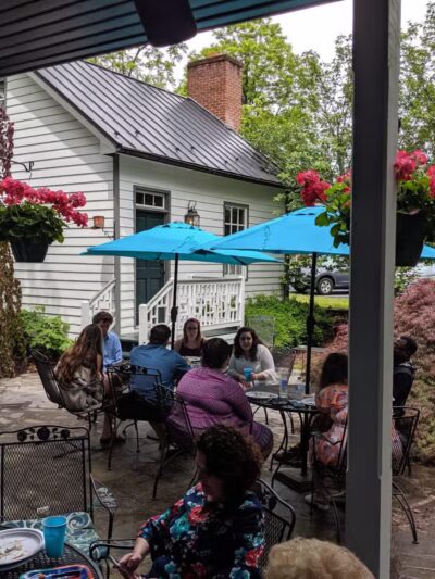 Black Dog Inn - Abingdon, VA