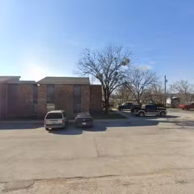 Albany Park Apartments - Albany, TX