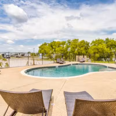 Texas Ranch RV Resort - Alvarado, TX