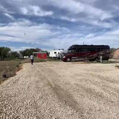 Friends in RV Spaces - Azle, TX