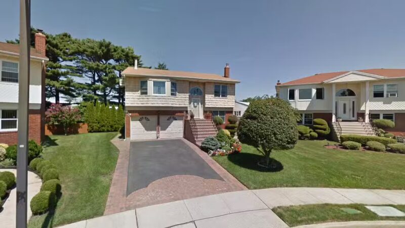 Lenox Ave Park - Bethpage, NY