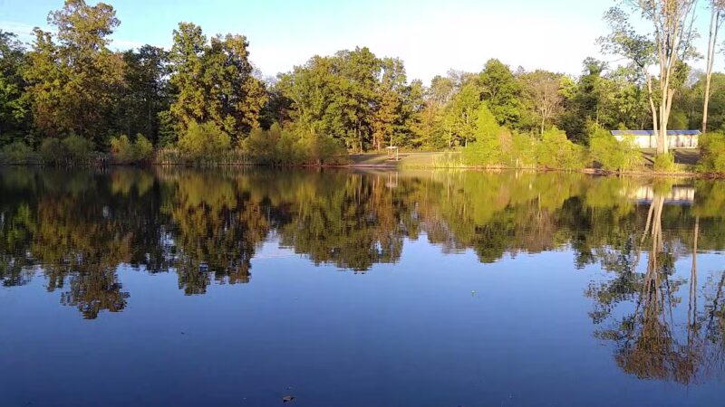 Peaceful Waters Campground - Bloomingdale, IN