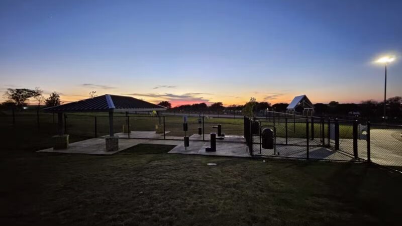 Burleson Bark Park - Burleson, TX