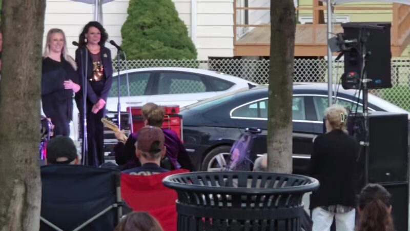 Carlstadt Village Green - Carlstadt, NJ