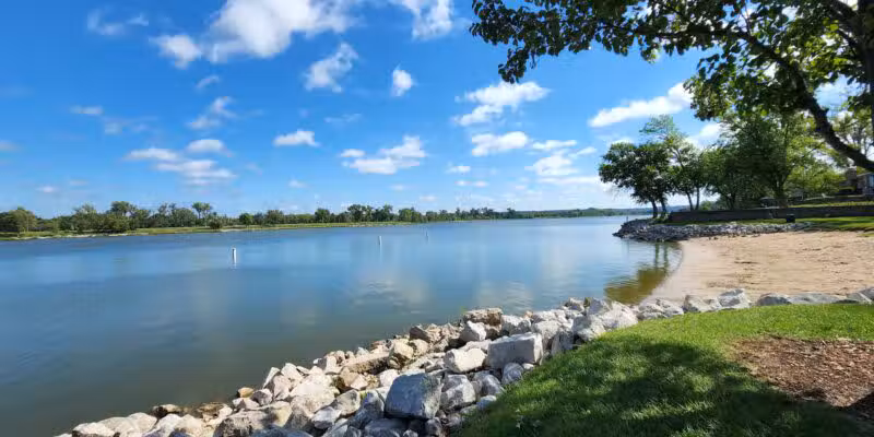 Wavecrest Park - Carter Lake, IA