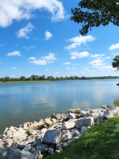 Wavecrest Park - Carter Lake, IA