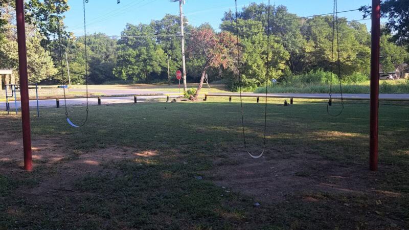 Robinson Park - Chico, TX