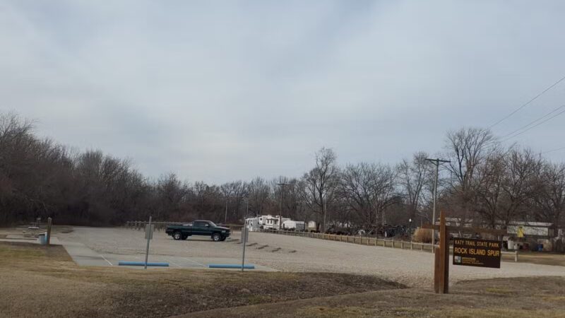 Rock Island Trail State Park - Chilhowee Trailhead - Chilhowee, MO