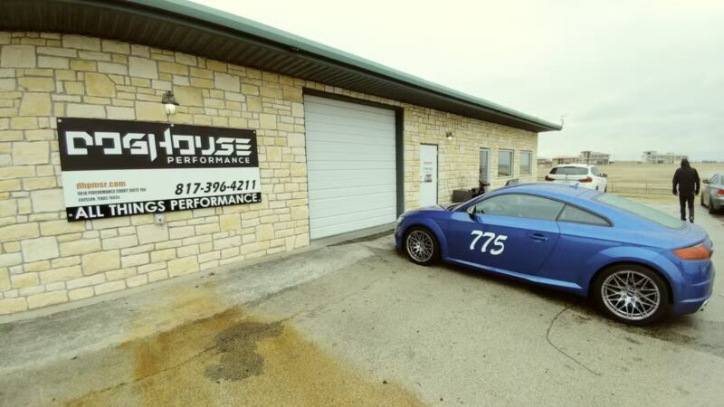 Doghouse Performance - Cresson, TX