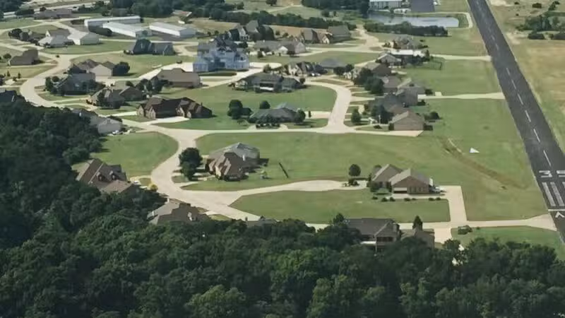 Trinity RV Park - Cresson, TX