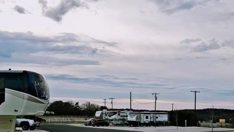 Trinity RV Park - Cresson, TX