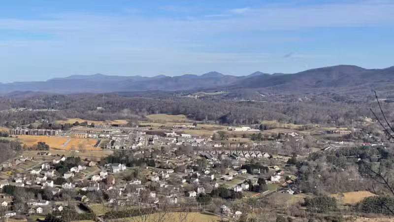 Hay Rock Trailhead - Daleville, VA