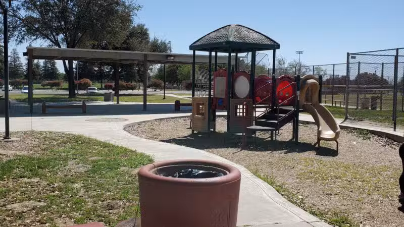 Delhi Park - Delhi, CA