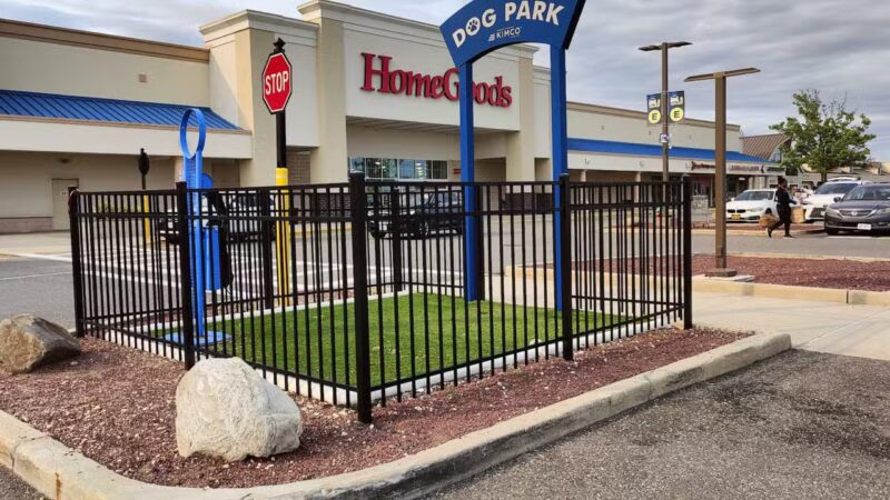 Airport Plaza Dog Park - East Farmingdale, NY