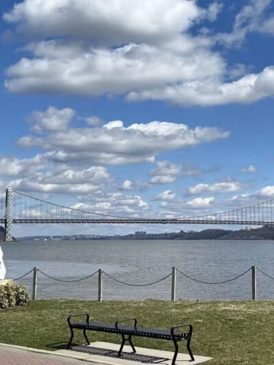 Veterans Field Park - Edgewater, NJ