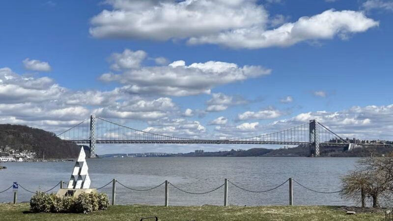Veterans Field Park - Edgewater, NJ