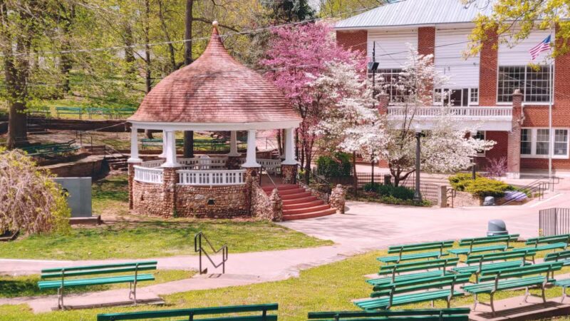 El Dorado Springs City Park - El Dorado Springs, MO