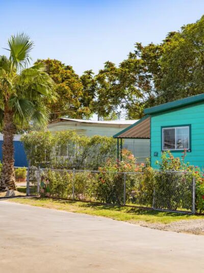 El Nido Mobile Home Park - El Nido, CA