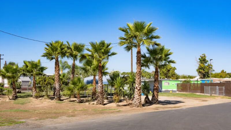 El Nido Mobile Home Park - El Nido, CA