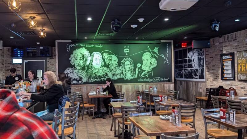 Burgerology Farmingdale - Farmingdale, NY