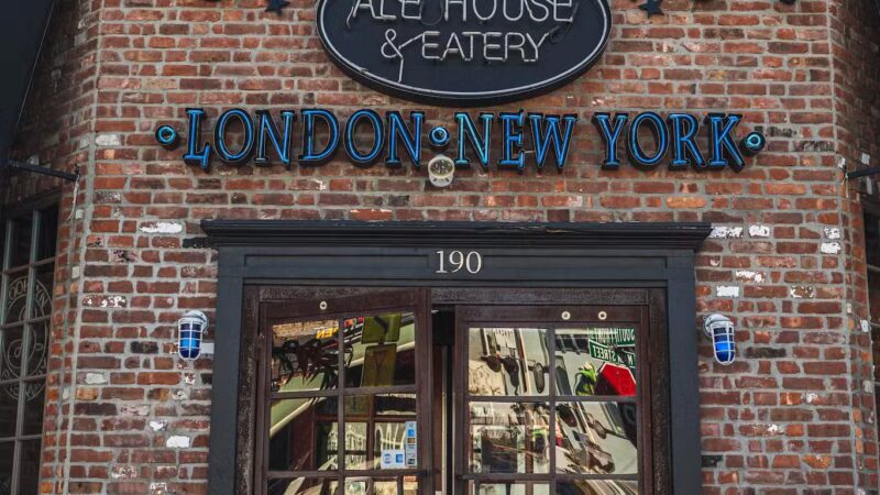 Croxley's Farmingdale - Farmingdale, NY