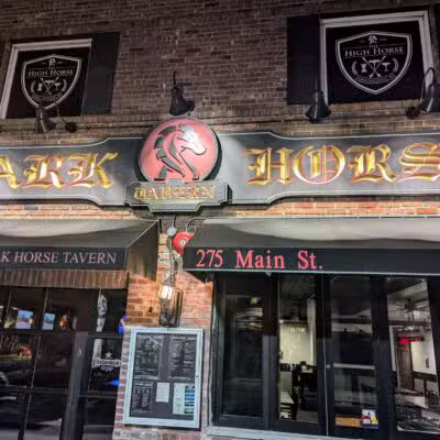 Dark Horse Tavern - Farmingdale, NY