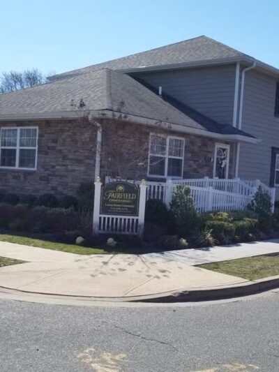 Fairfield Courtyard East at Farmingdale - Farmingdale, NY