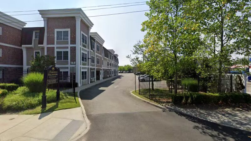 Fairfield Fieldstone At Farmingdale - Farmingdale, NY