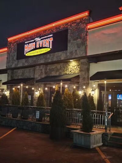 The Main Event - Farmingdale, NY