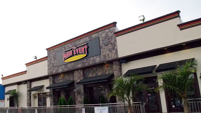 The Main Event - Farmingdale, NY